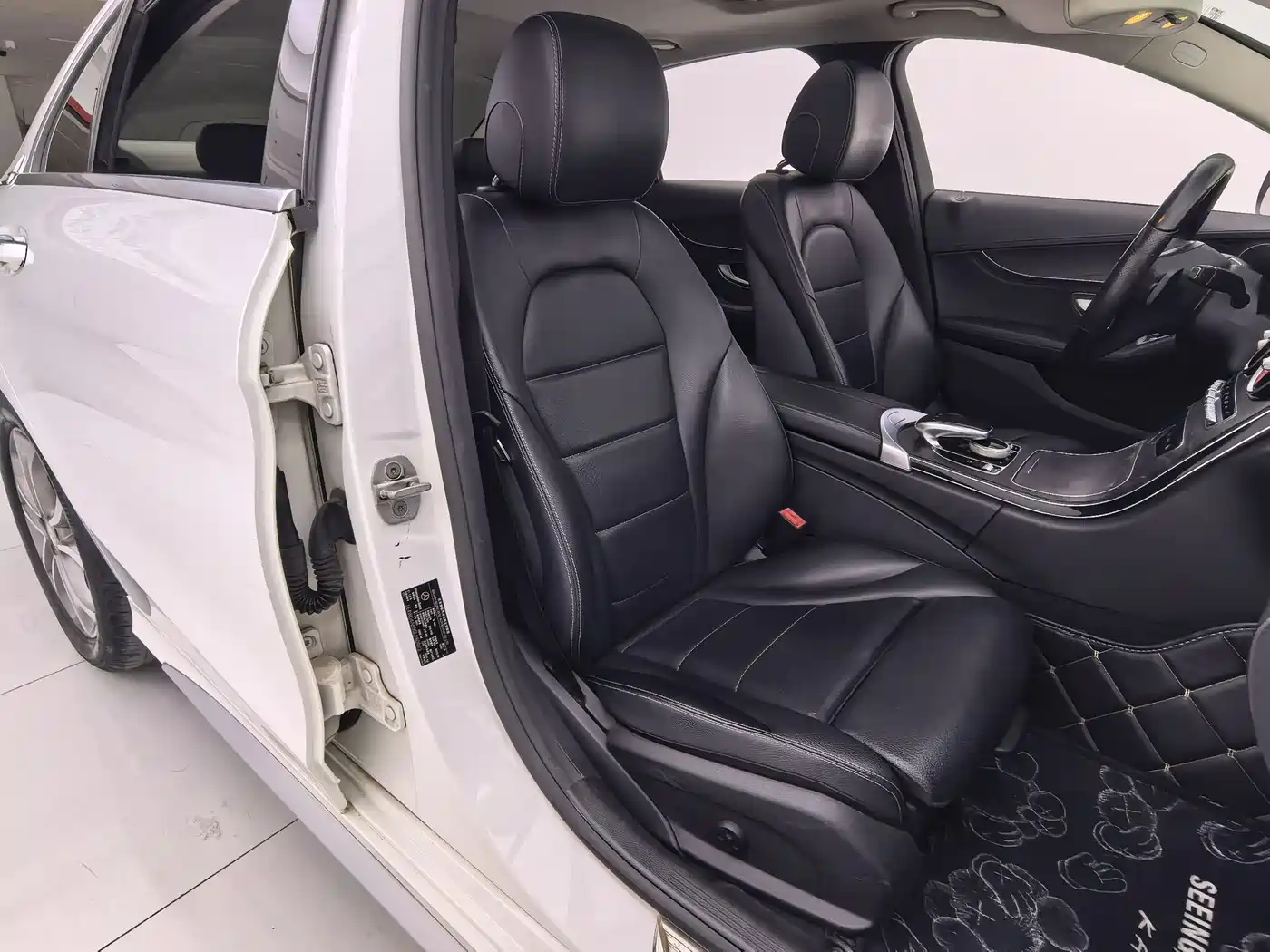 Mercedes-Benz C-Class 2015 Facelift C 180 L Sport фото 8