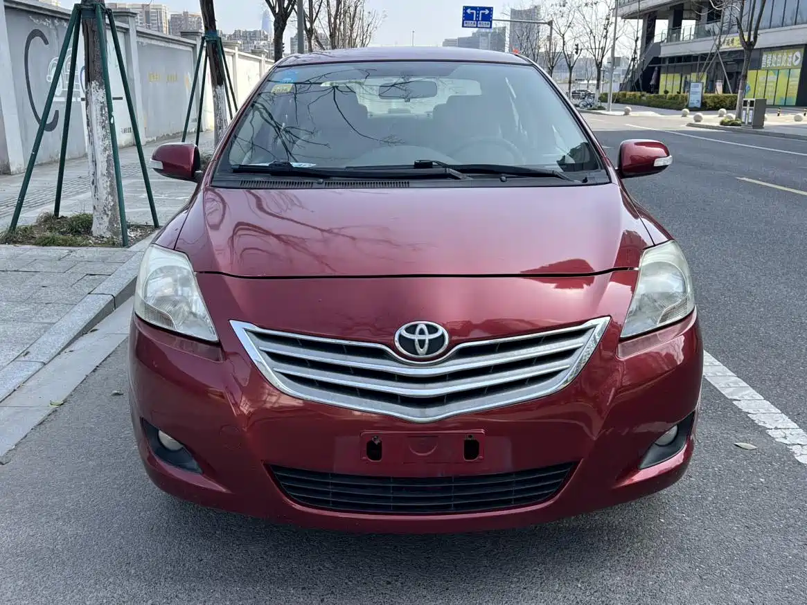 Toyota Vios 2010 Model 1.6L GL-i AT фото 2