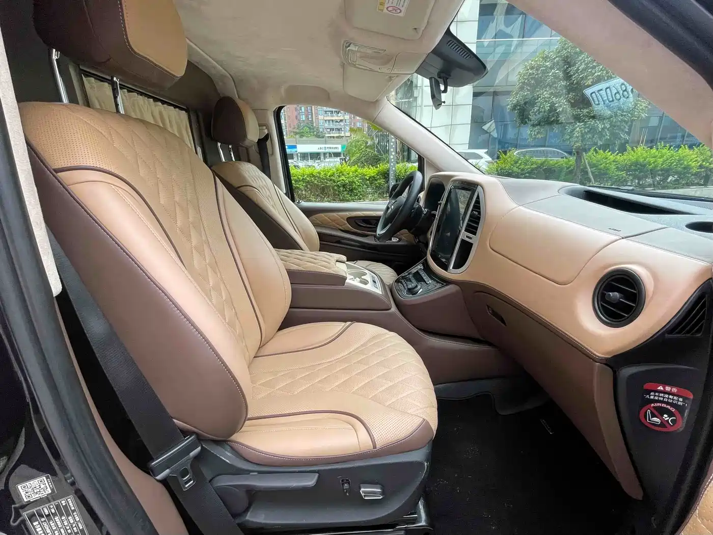 Mercedes-Benz Vito 2016 2.0T Elite Edition фото 16