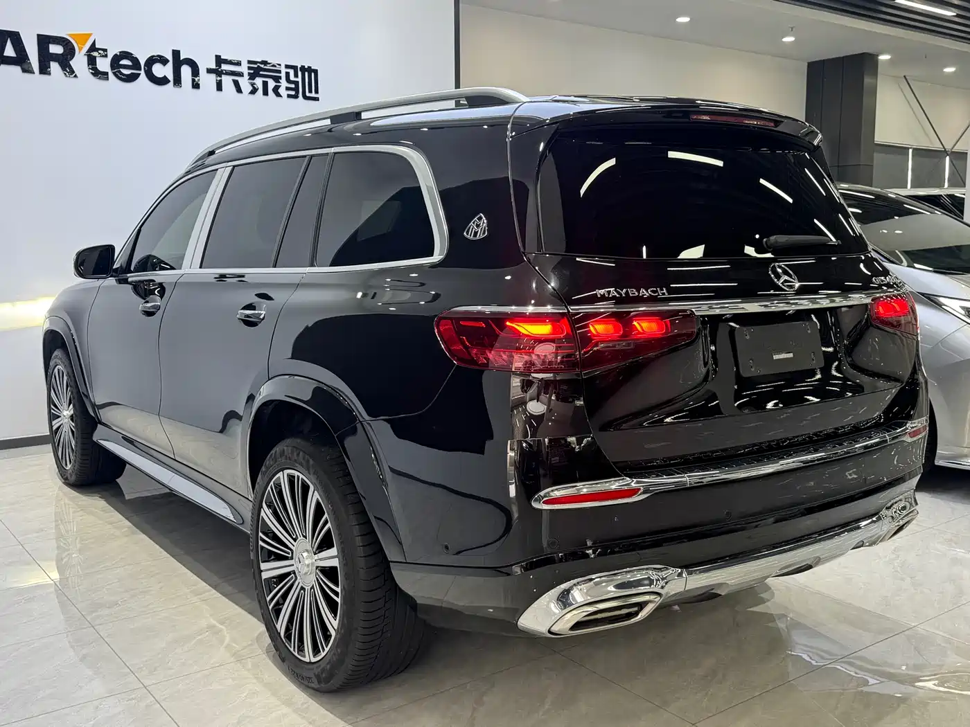 Mercedes-Benz Maybach GLS 2024 GLS 480 4MATIC фото 7