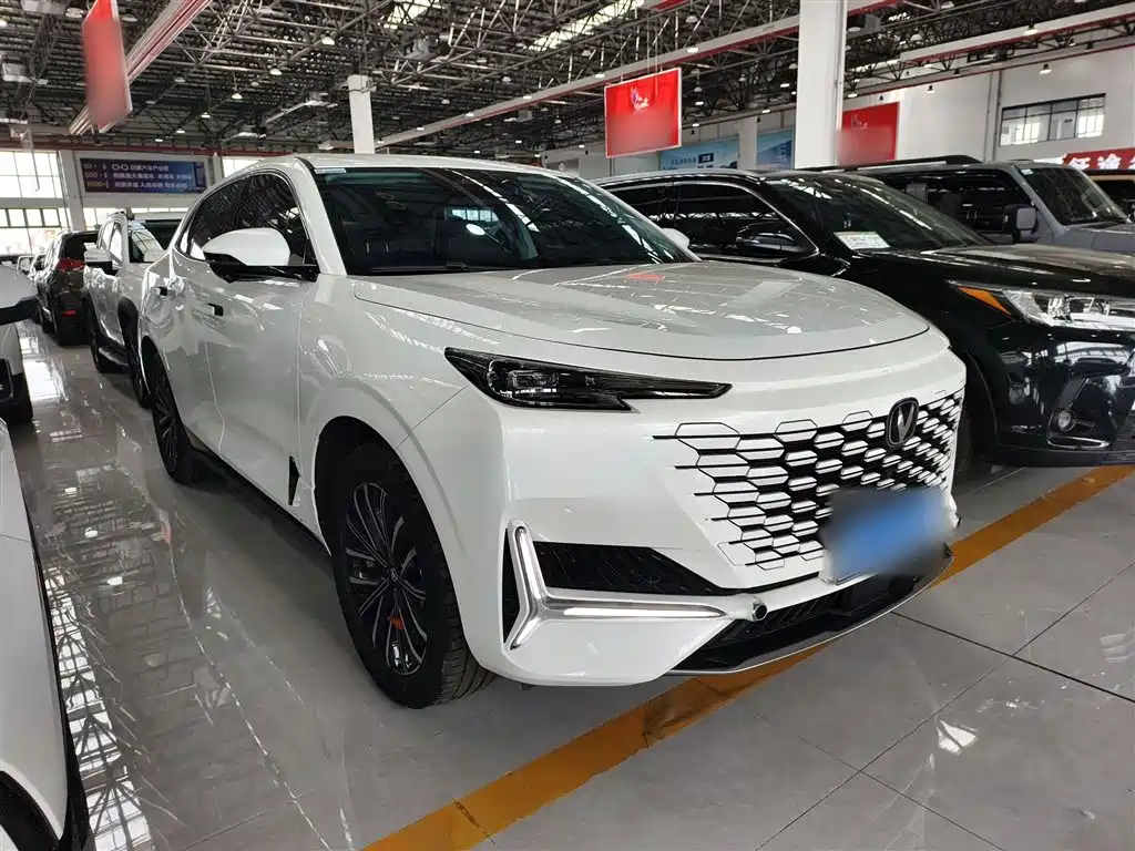 CHANGAN UNI-K