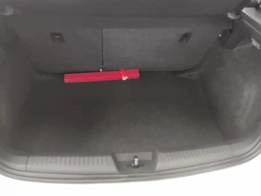 Volkswagen Polo 2016 1.6L Automatic Comfort фото 4