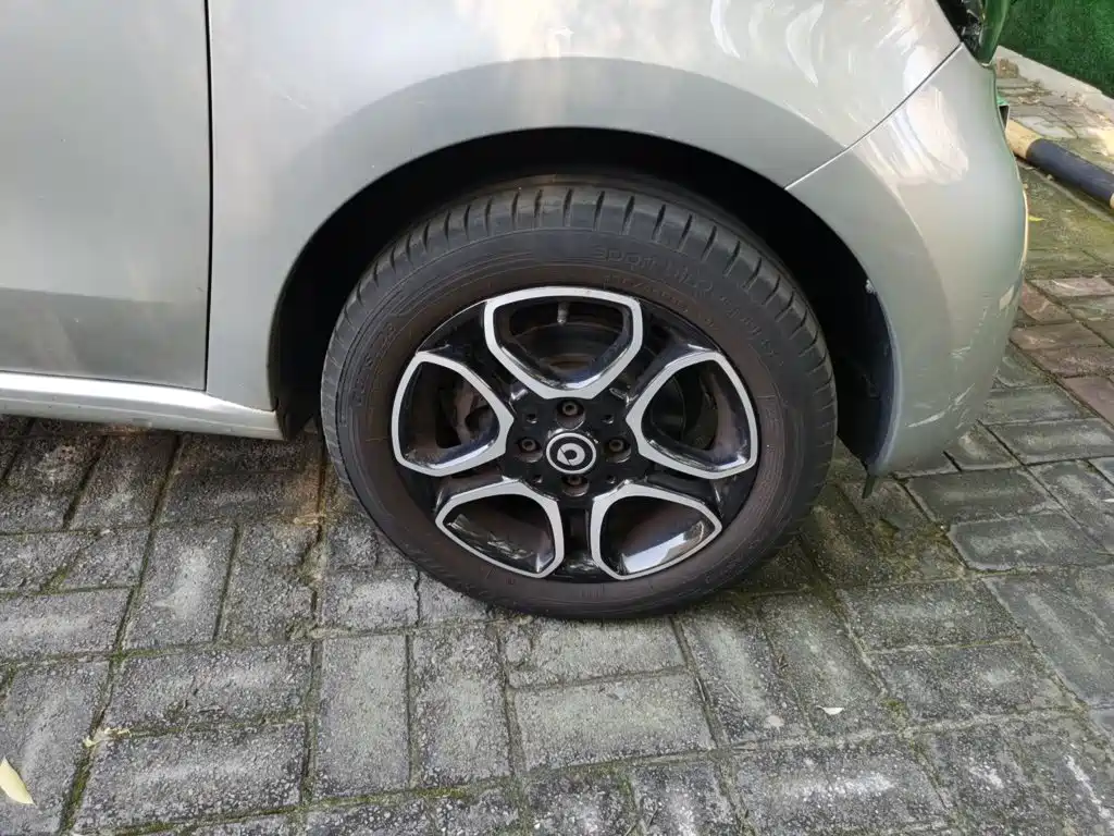 smart forfour 2018 2018 0.9T 66kW Pioneer Edition