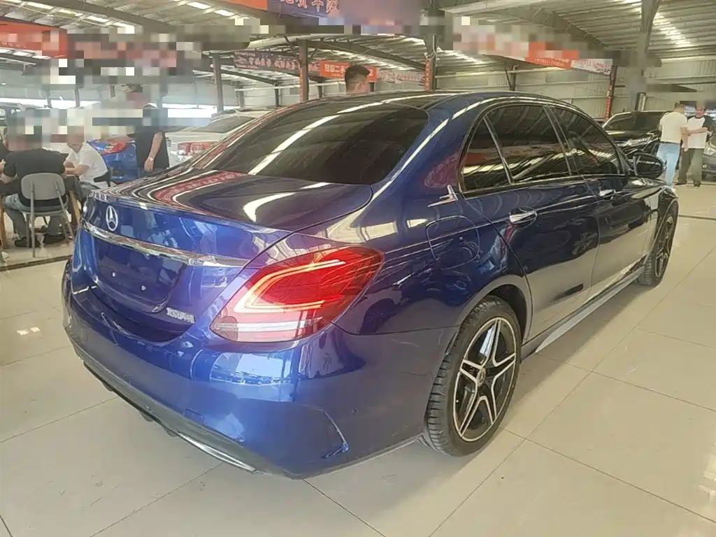 MERCEDES-BENZ CLASS C