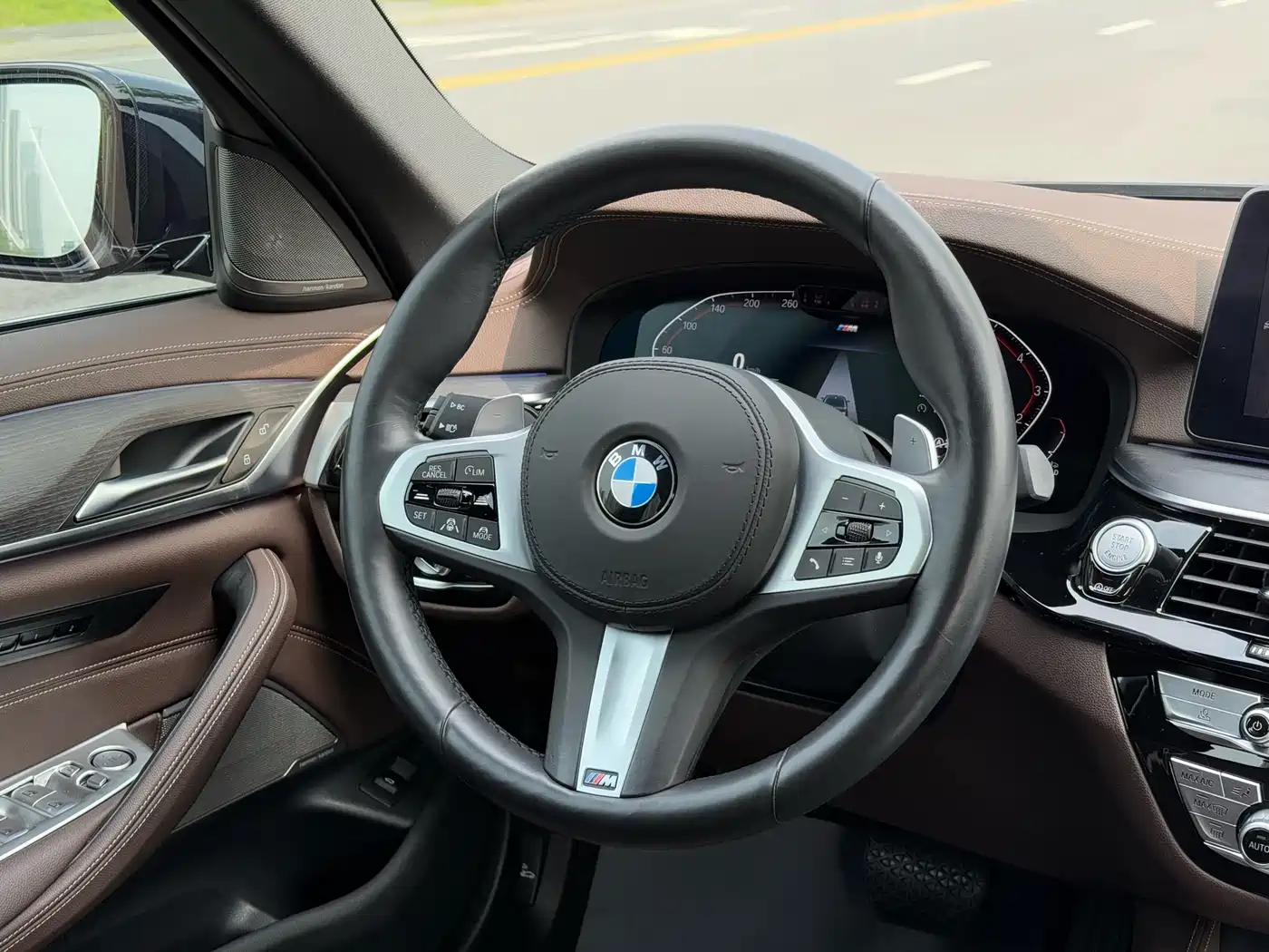 BMW 5 Series 2021 530Li Premium M Sport Package фото 8