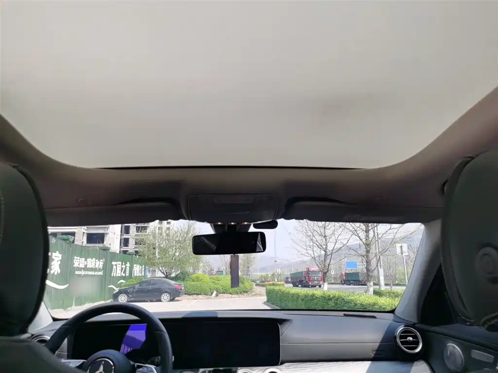 Mercedes-Benz E-Class 2023 Facelift E 300 L Luxury фото 15