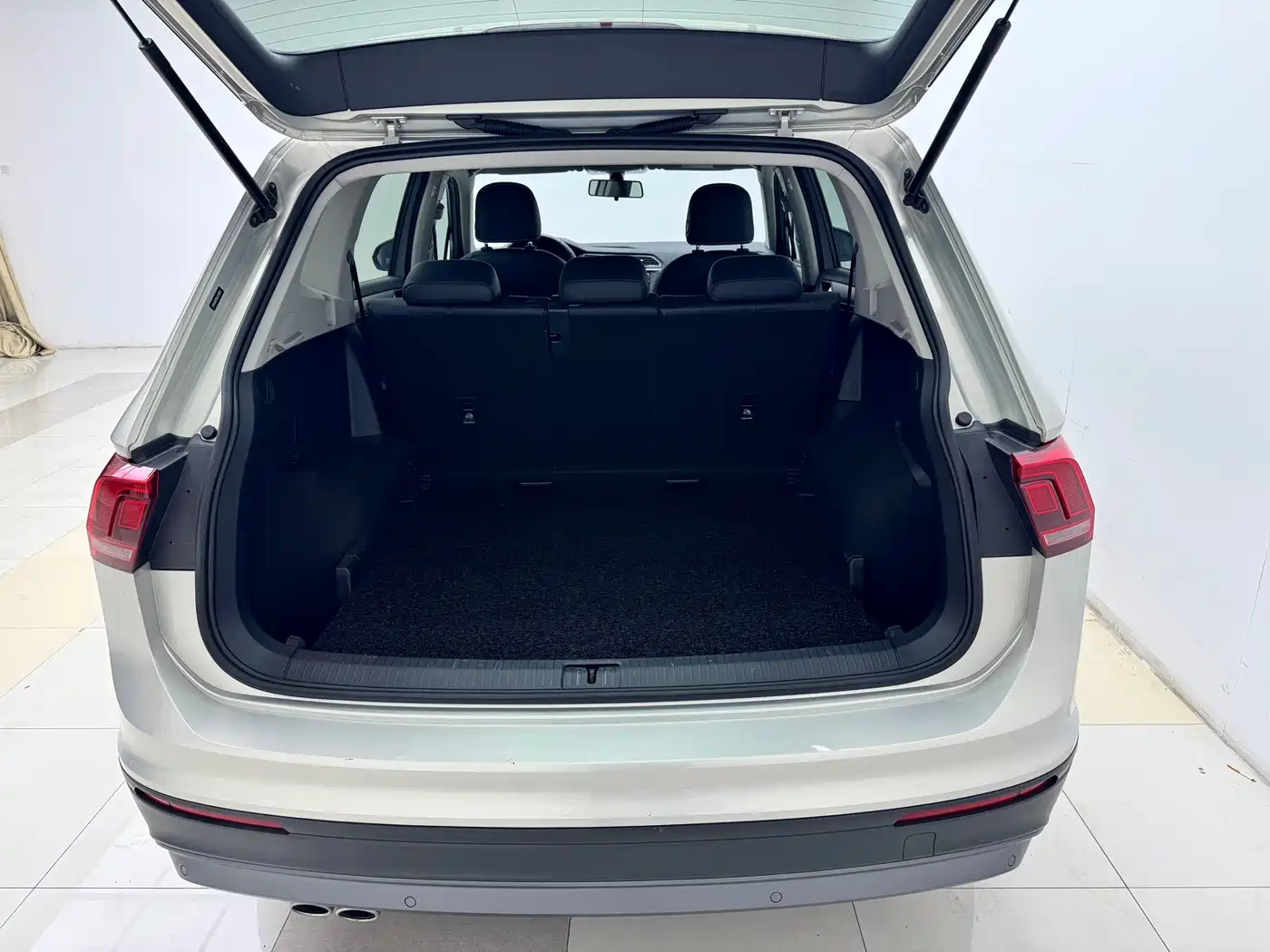 Volkswagen Tiguan L 2020 330TSI Auto 2WD Trend China VI фото 11