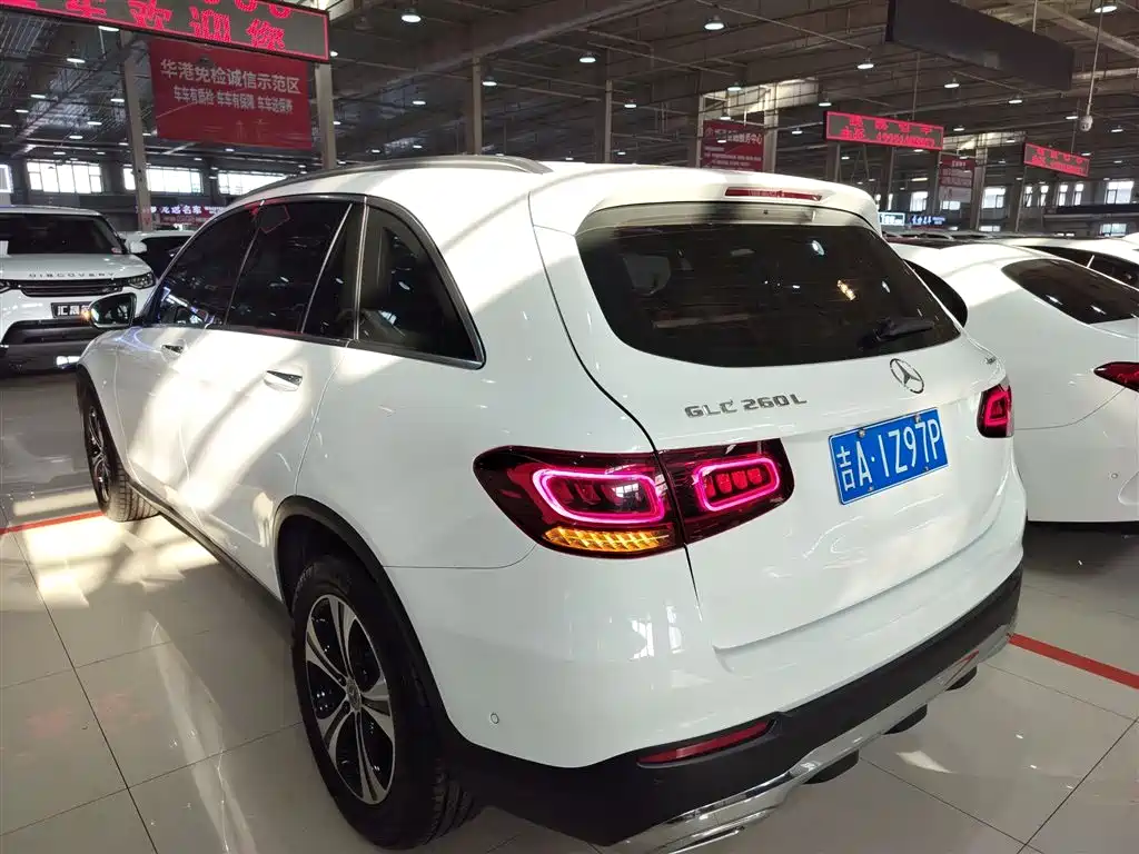Mercedes-Benz GLC 2020 GLC 260 L 4MATIC Dynamic фото 23