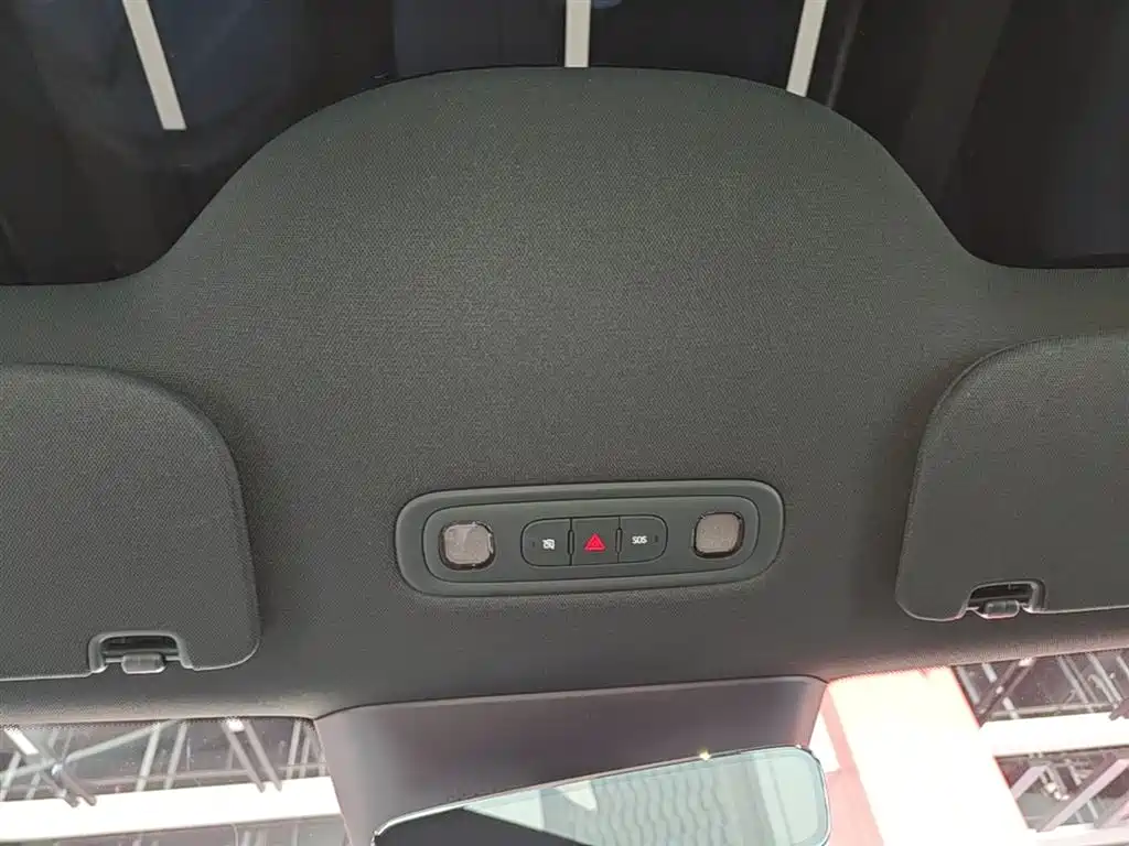 Xiaomi Auto Xiaomi YU7 2025 Extended Range AWD Pro фото 18