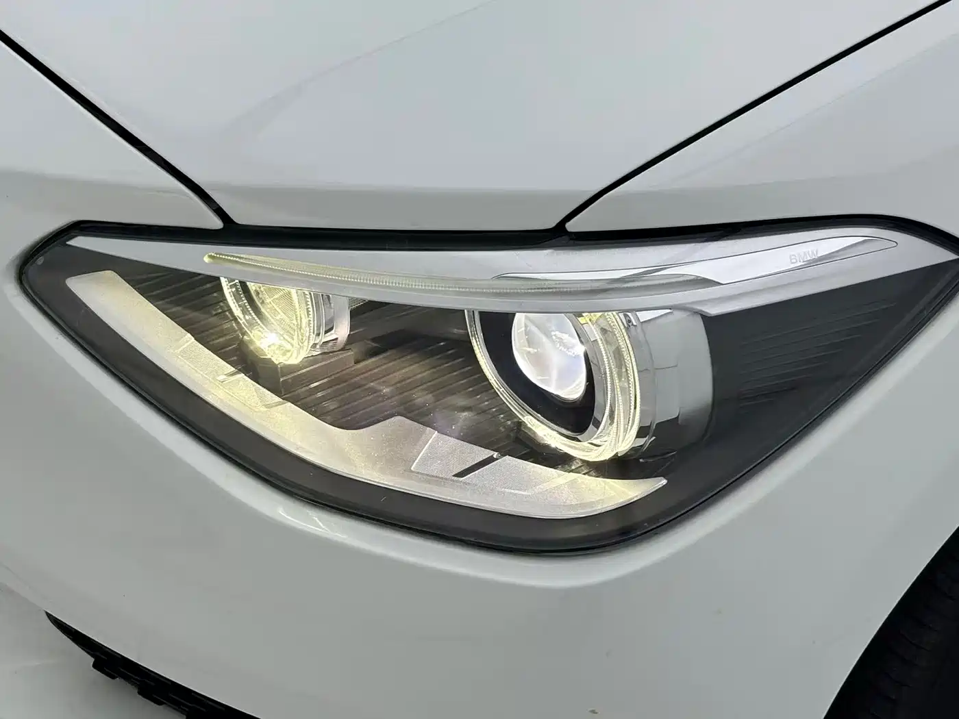 BMW 1 Series (Import) 2013 Facelift 116i Urban Model фото 16