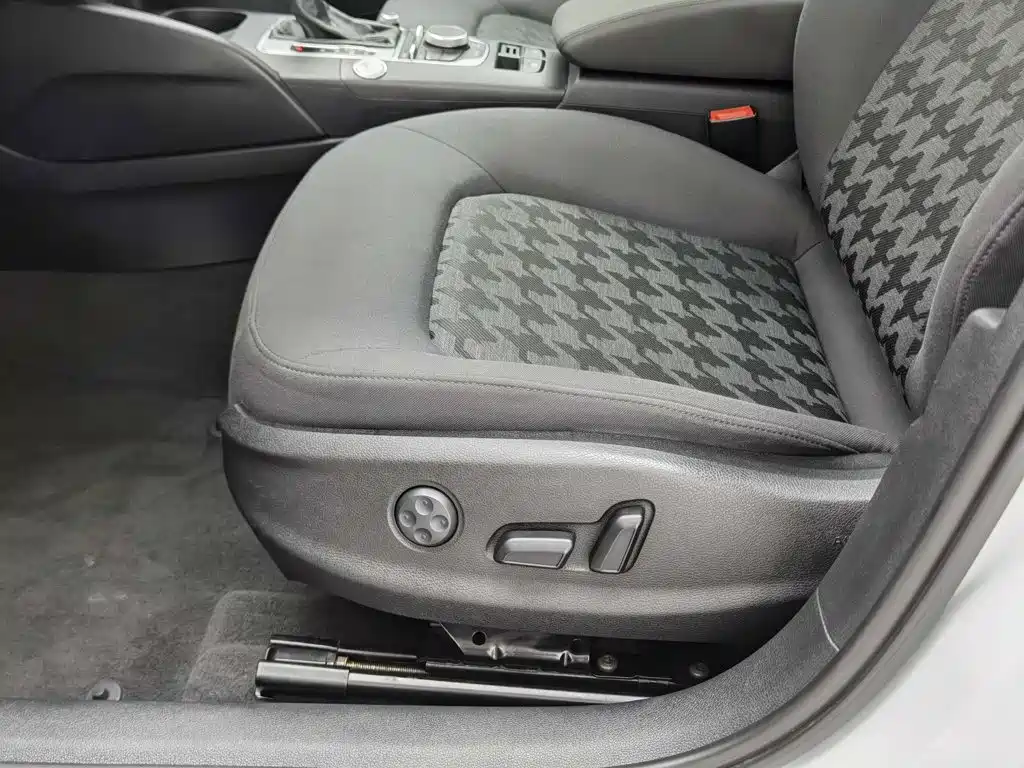 Audi A3 2015 2014 Limousine 35 TFSI Auto Trend