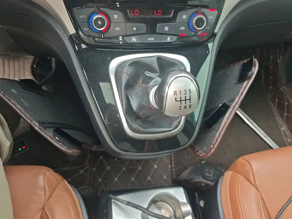 Haval H6 2015 2014 Sport 1.5T Manual 2WD Elite