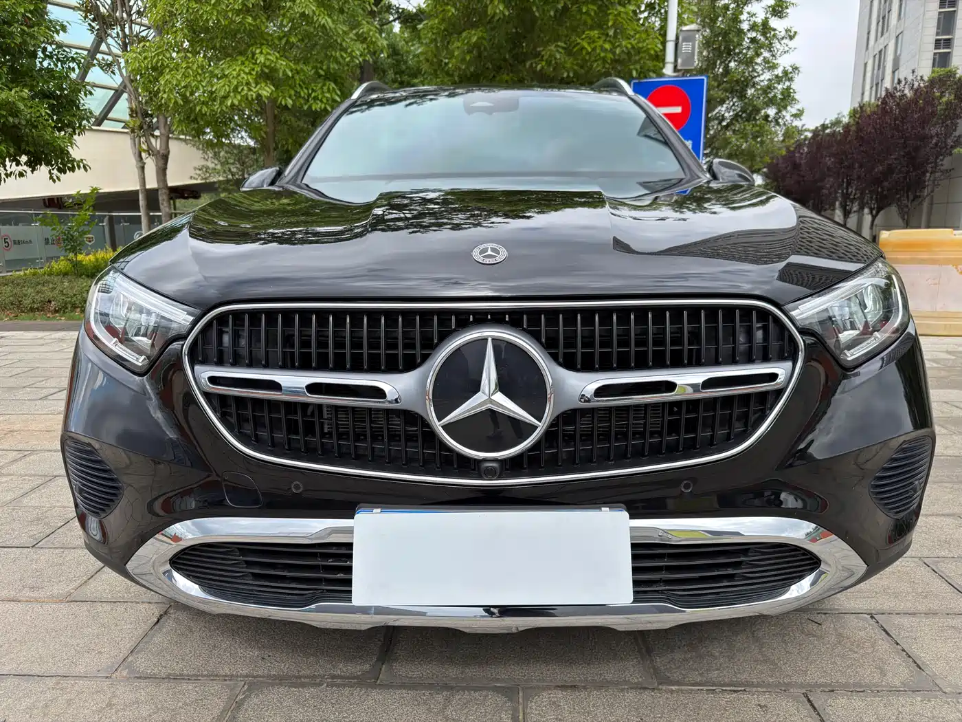 Mercedes-Benz GLC 2024 GLC 260 L 4MATIC Dynamic 5-seater фото 12