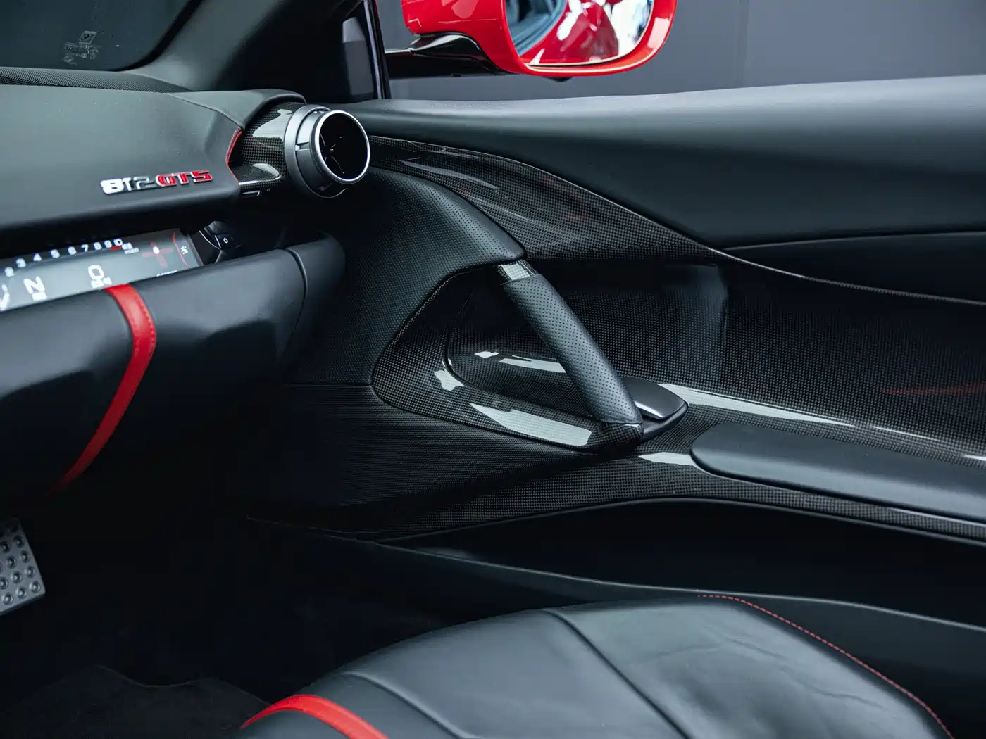 Ferrari 812 2021 2020 6.5L GTS