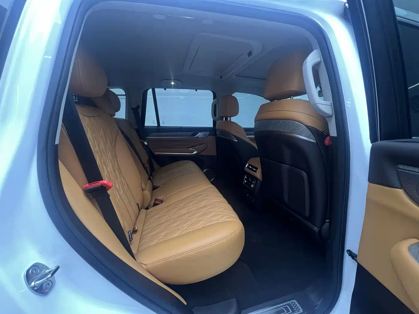 Tank 500 EV 2026 Hi4-Z Smart Edition фото 13