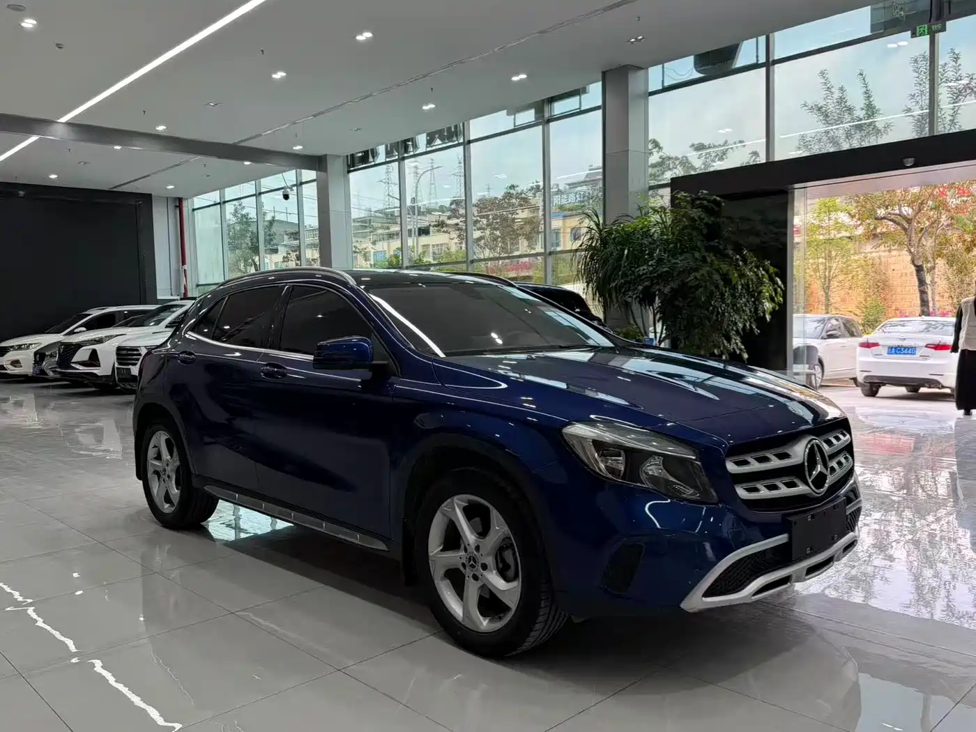 Mercedes-Benz GLA 2018 GLA 200 Dynamic фото 11