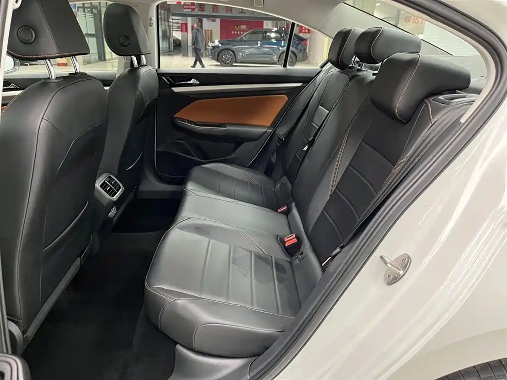 Volkswagen Bora 2023 200TSI DSG Smart PRO Edition фото 14