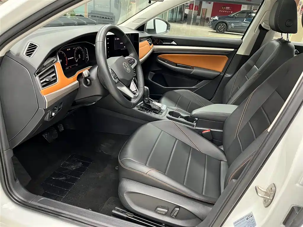 Volkswagen Bora 2023 200TSI DSG Smart PRO Edition фото 11