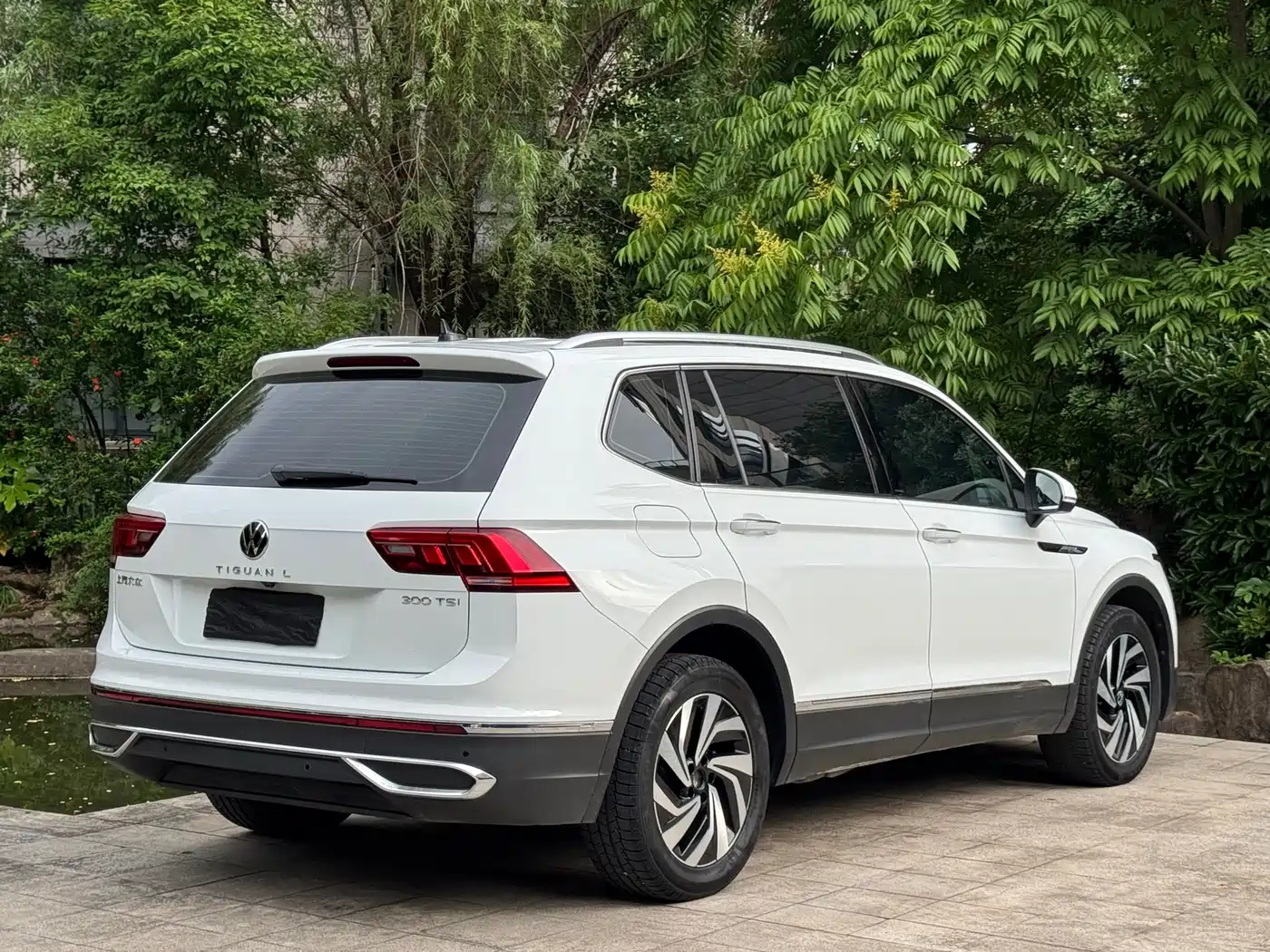 Volkswagen Tiguan L 2023 300TSI Automatic 2WD Smart Enjoyment Edition фото 5
