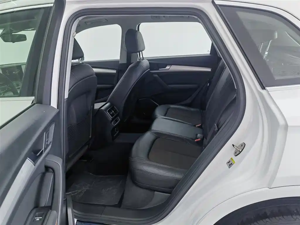 Audi Q5L 2020 Facelift 40 TFSI Honor Progressive фото 15