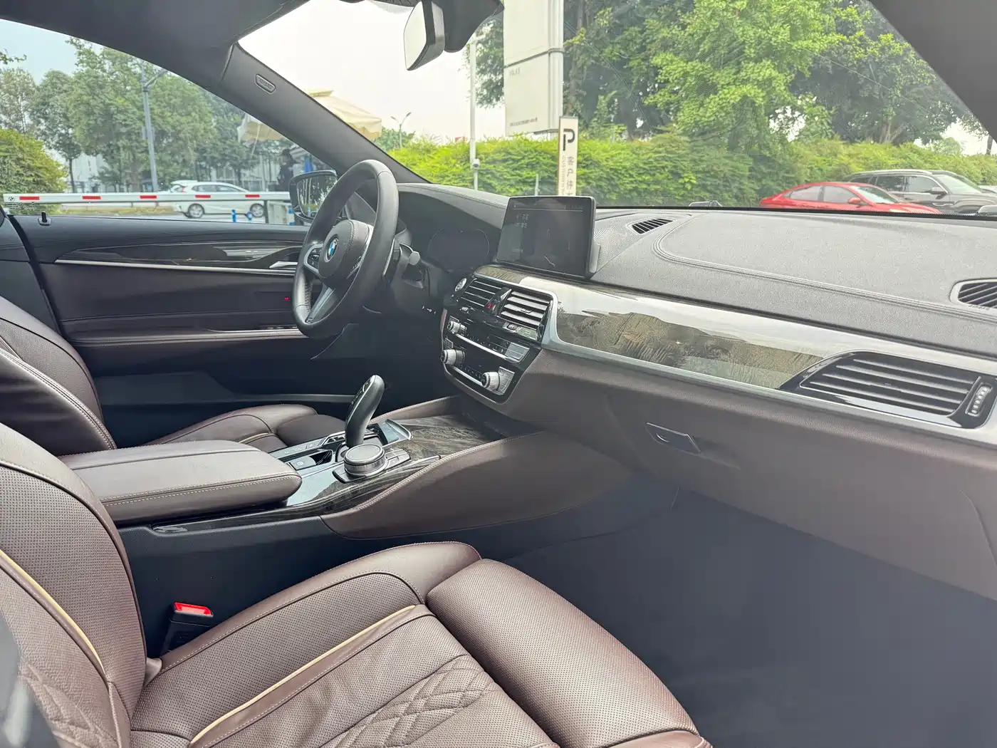 BMW 6 Series GT 2020 630i M Sport Grand Tourer фото 11