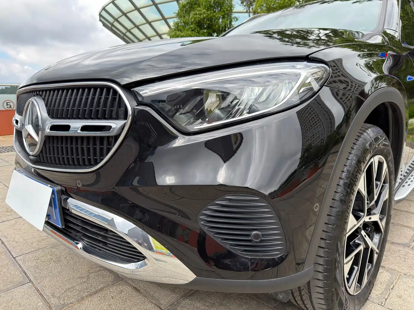 Mercedes-Benz GLC 2024 GLC 260 L 4MATIC Dynamic 5-seater фото 11