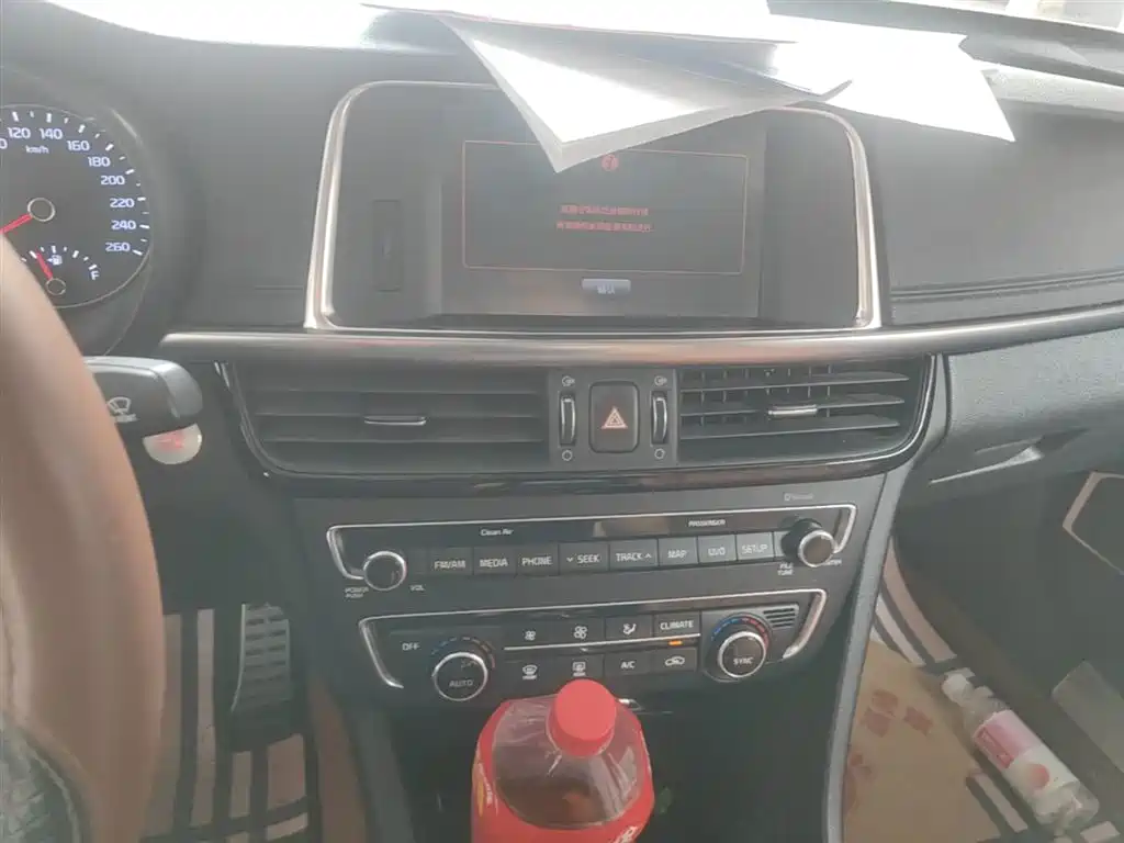 Kia K5 2016 1.6T Automatic LUX фото 13