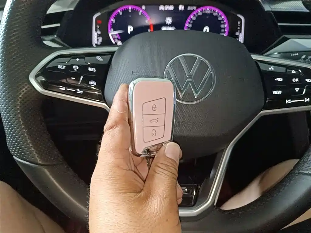 VOLKSWAGEN FAW-CC