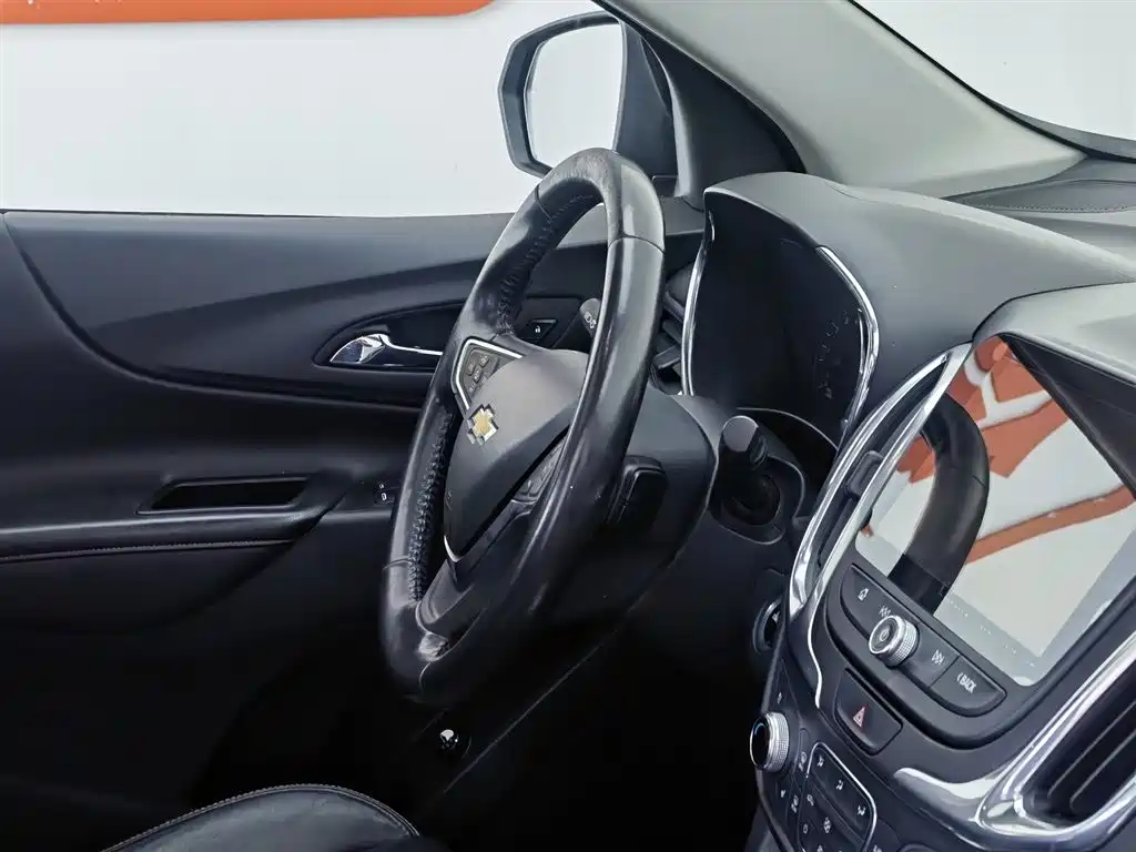 Chevrolet Equinox 2018 RS 550T Automatic 4WD Guardian Edition фото 22