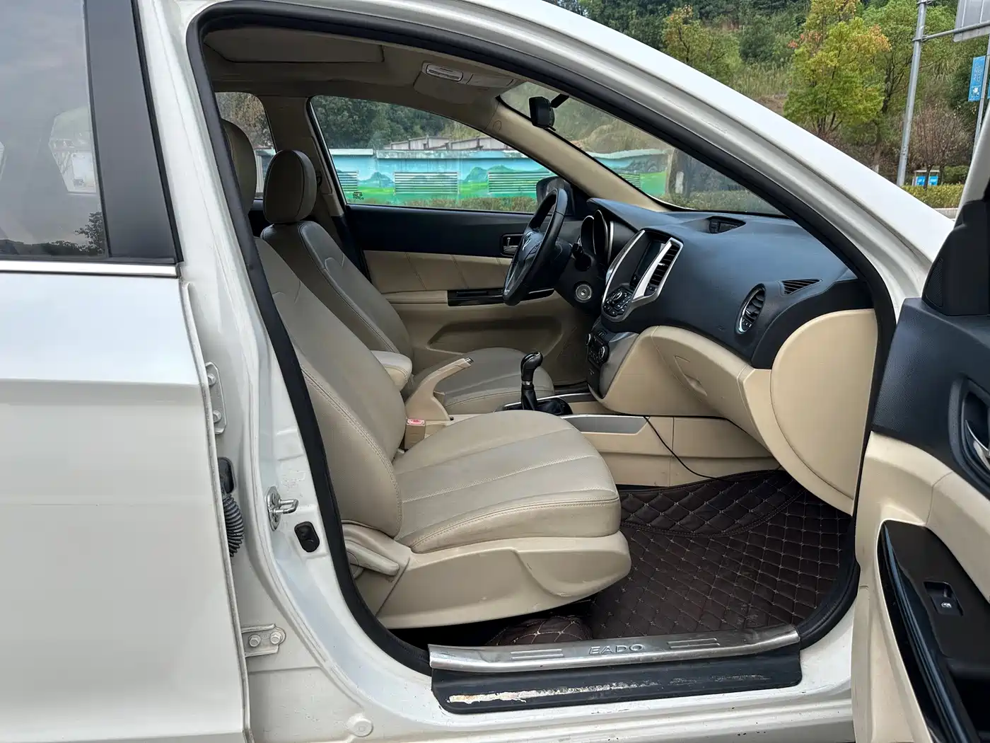صورة 15 - Changan Eado