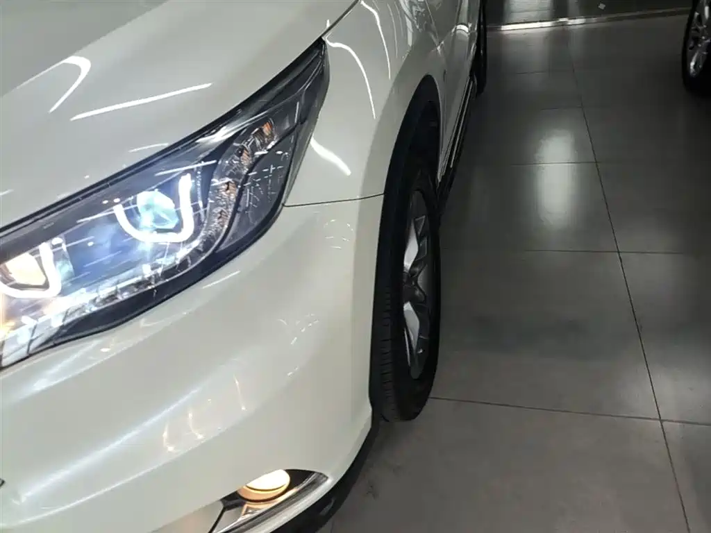 Toyota Highlander 2015 2.0T AWD Luxury Edition 7-seater фото 24
