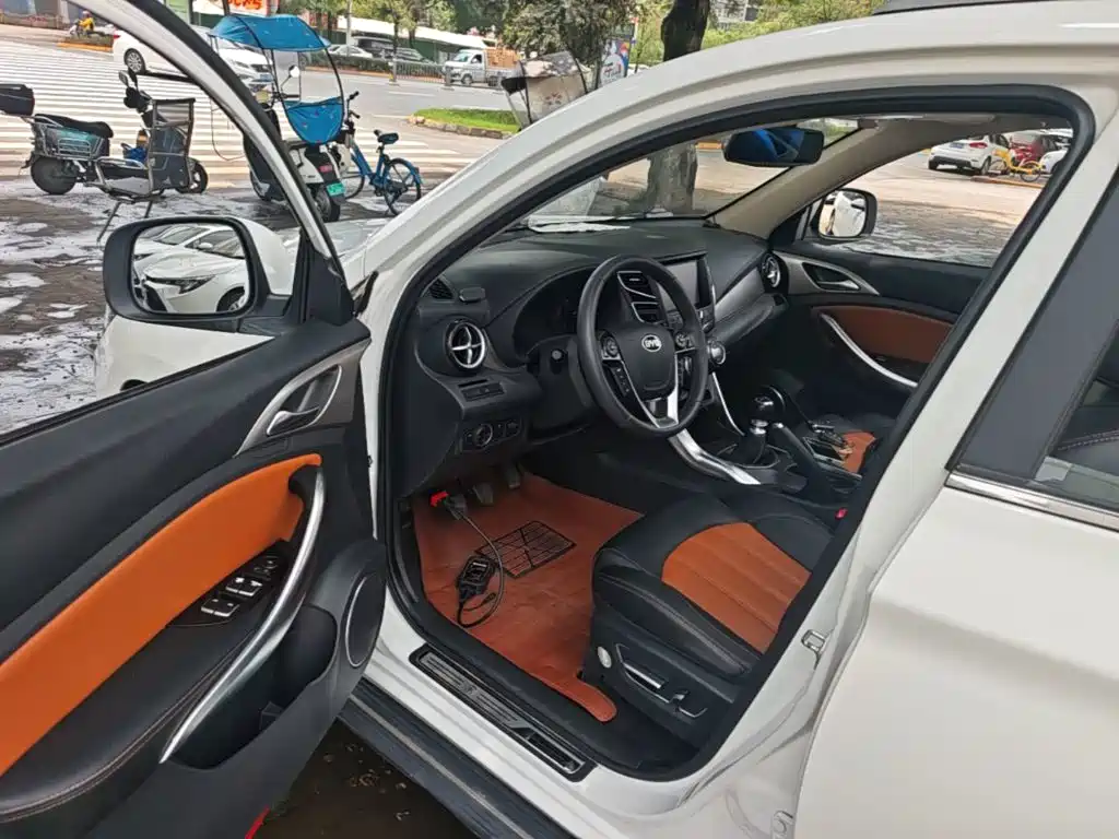 BYD Song 2016 2016 1.5TI Manual Luxury