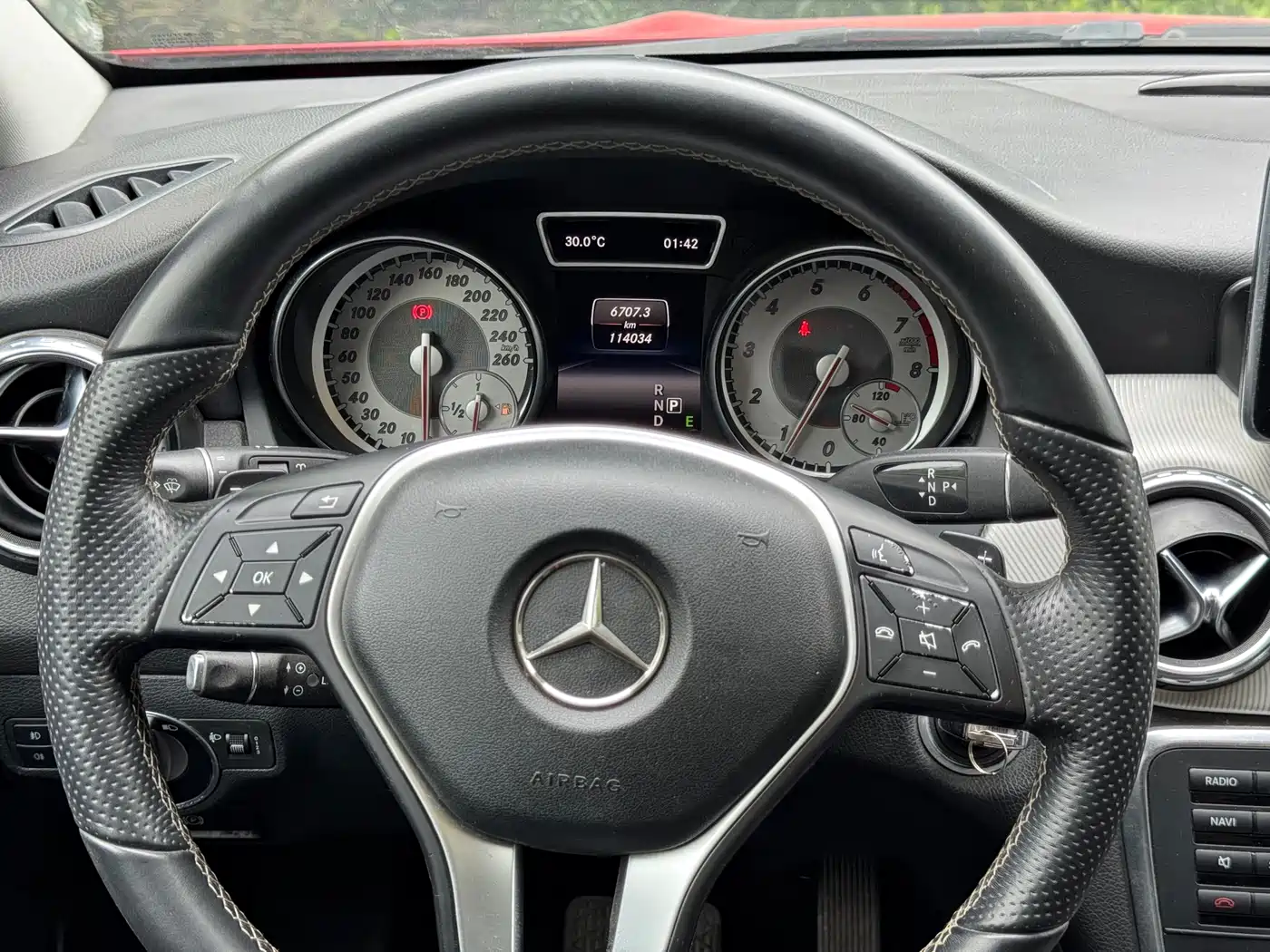 Mercedes-Benz GLA 2015 GLA 200 Dynamic фото 12