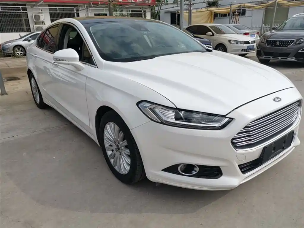 FORD MONDEO