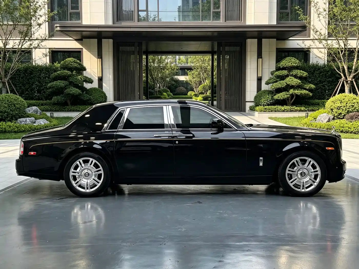 Фото 15 - Rolls-Royce Phantom
