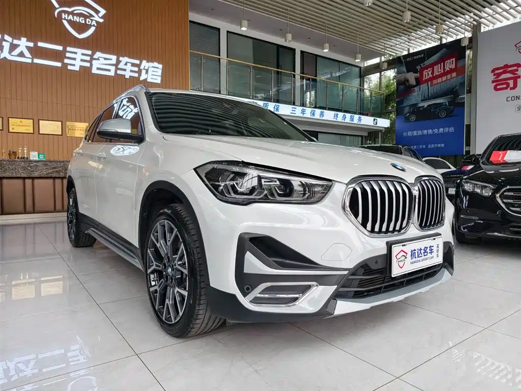 BMW X1 2022 xDrive25Li Premium фото 3