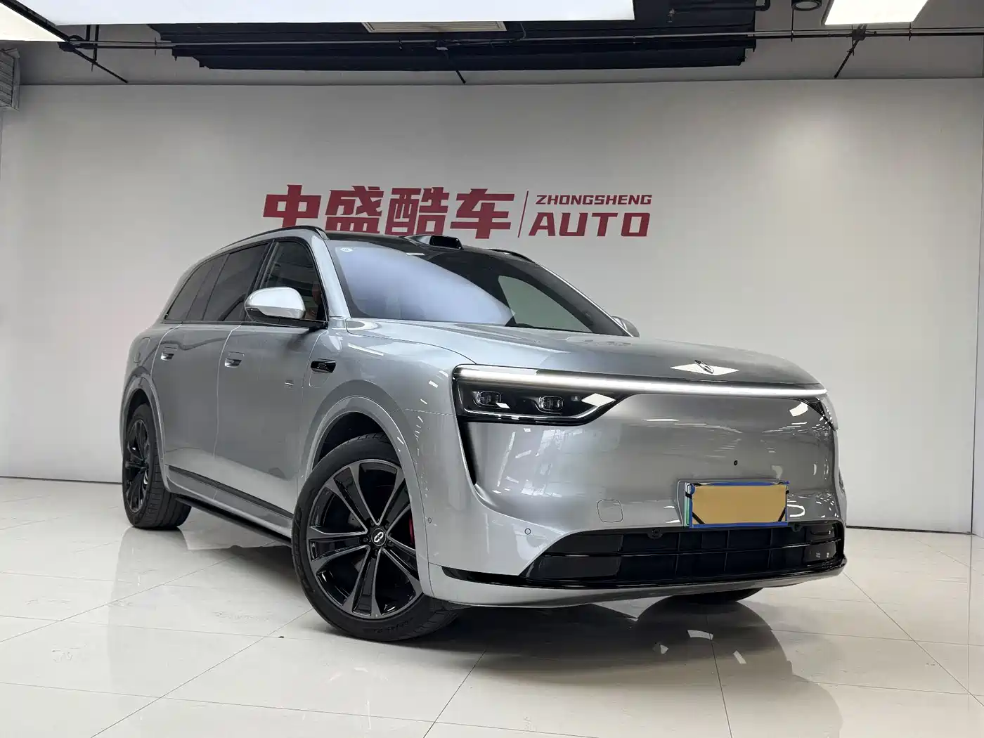 AITO Wenjie AITO M8 2025 Model Extended Range Ultra Edition 53.4kWh 5-Seater фото 3