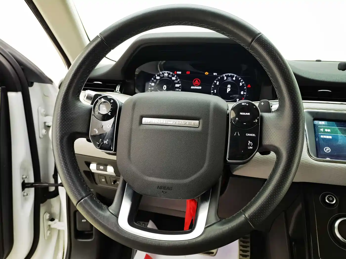 Land Rover Range Rover Evoque 2020 Model 249PS R-DYNAMIC S Gloss Black Sport Edition фото 13