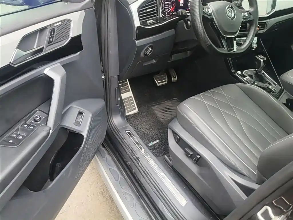 Volkswagen Tayron 2019 330TSI 2WD Luxury China VI фото 16
