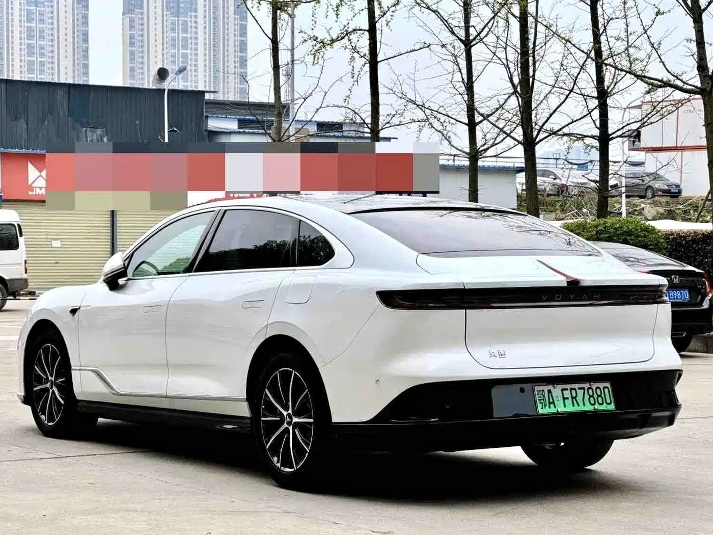 Voyah Auto VOYAH Zhuiguang 2024 PHEV AWD Ultra-long Range Executive Edition фото 8