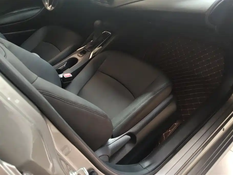 Toyota Corolla 2021 1.2T S-CVT Elite Edition фото 8
