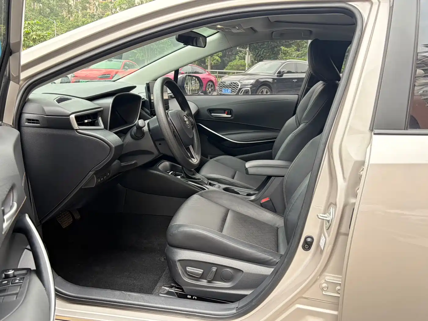 Toyota Levin 2023 Smart Hybrid 1.8L Sport Edition фото 4