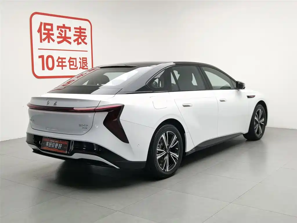 Hongqi EH7 2024 820 Pro Glory Edition фото 2