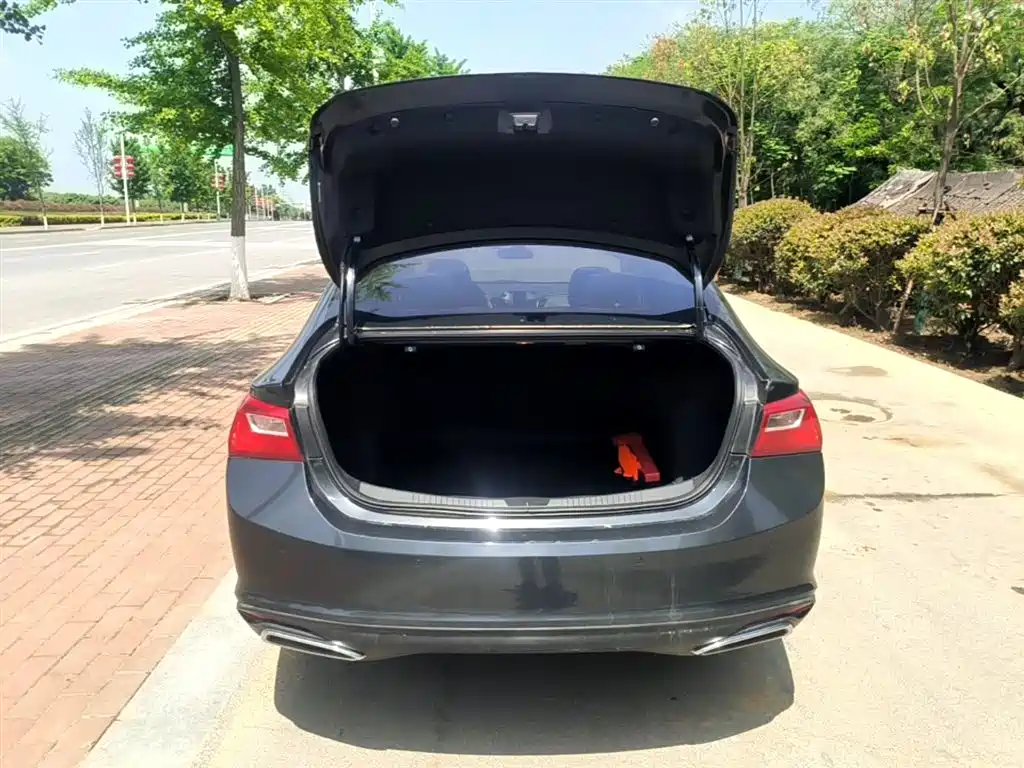 Chevrolet Malibu XL 2019 535T CVT Sharp Edition фото 19