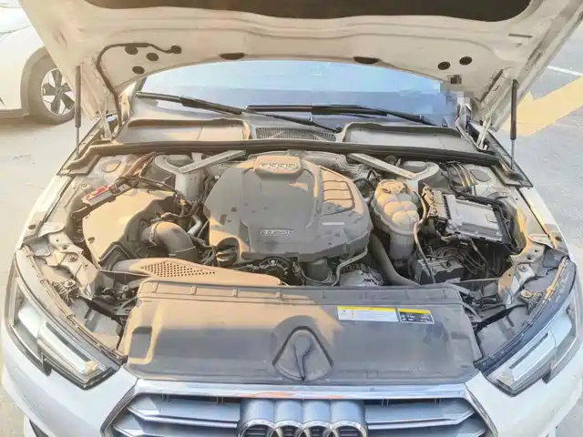 Audi A4L 2019 40 TFSI Fashion (China VI) — фото 3