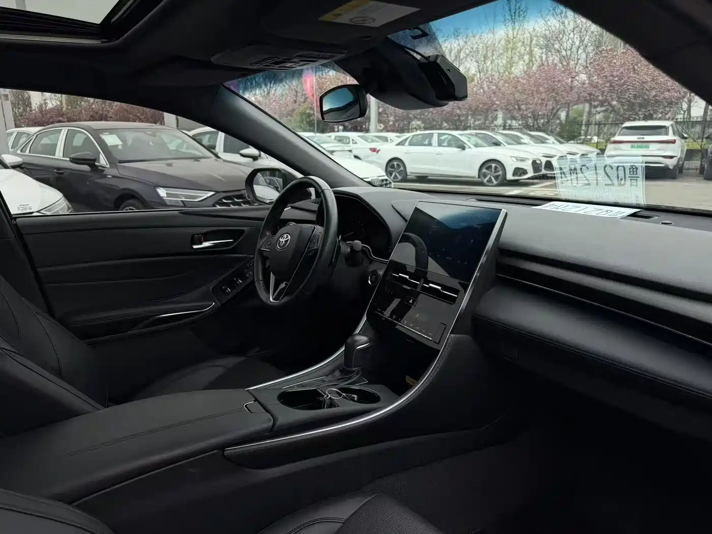 TOYOTA ASIAN DRAGON