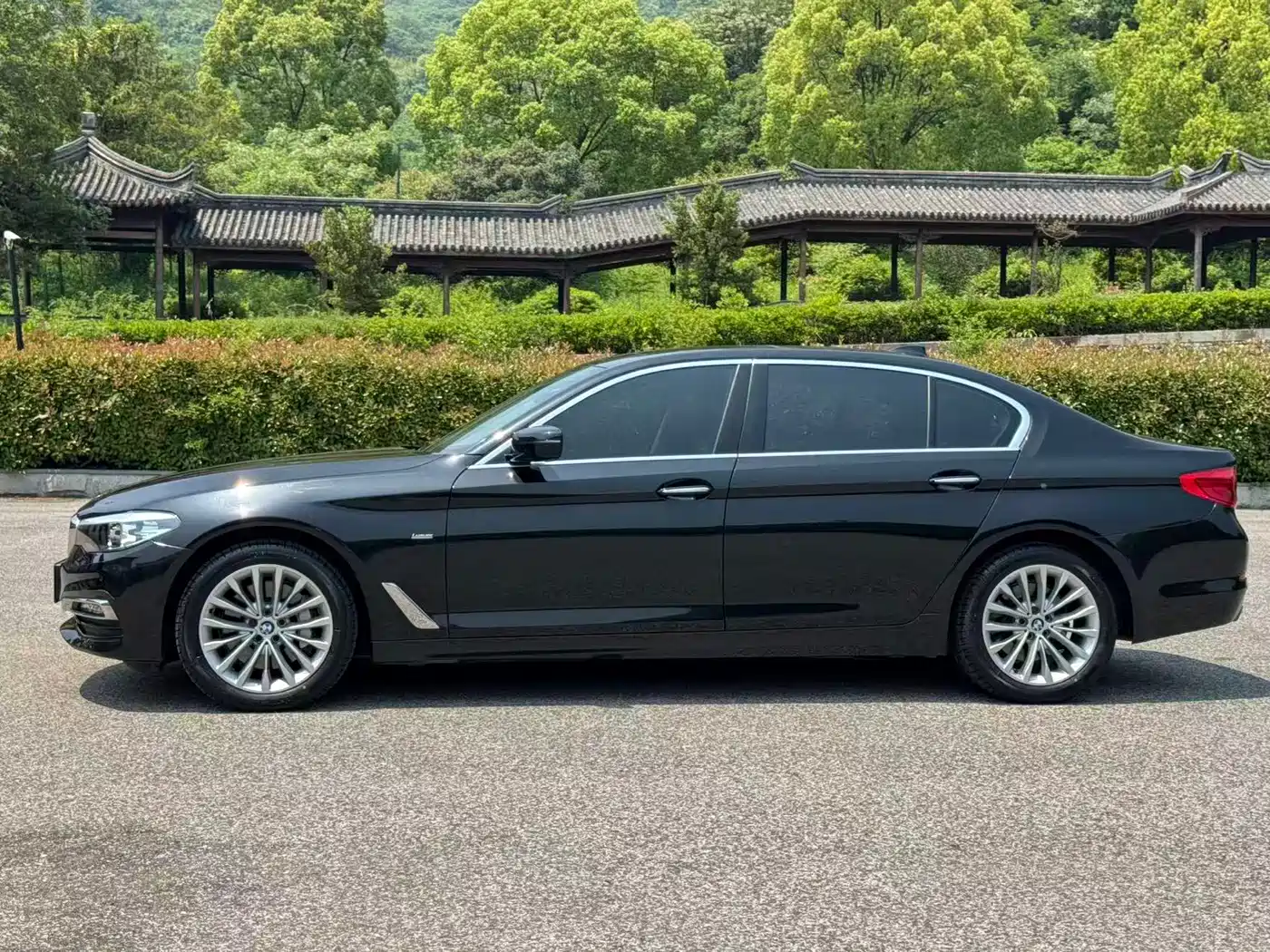 BMW 5 Series 2018 530Li Leading Luxury Package фото 4