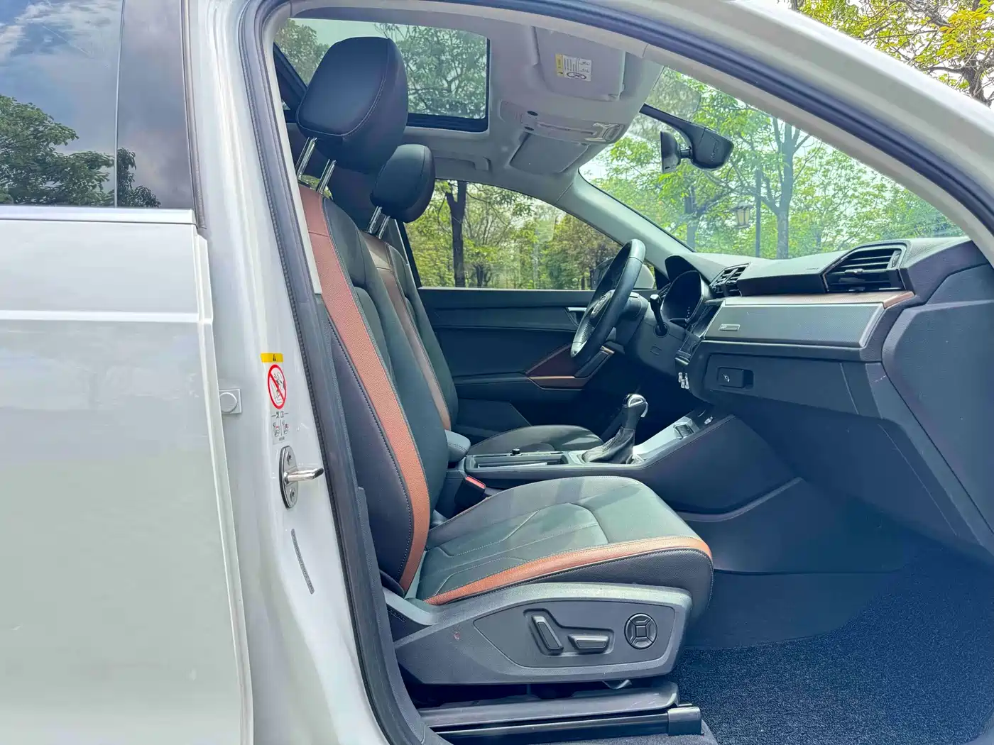 Audi Q3 2022 35 TFSI Fashion Elegance фото 12