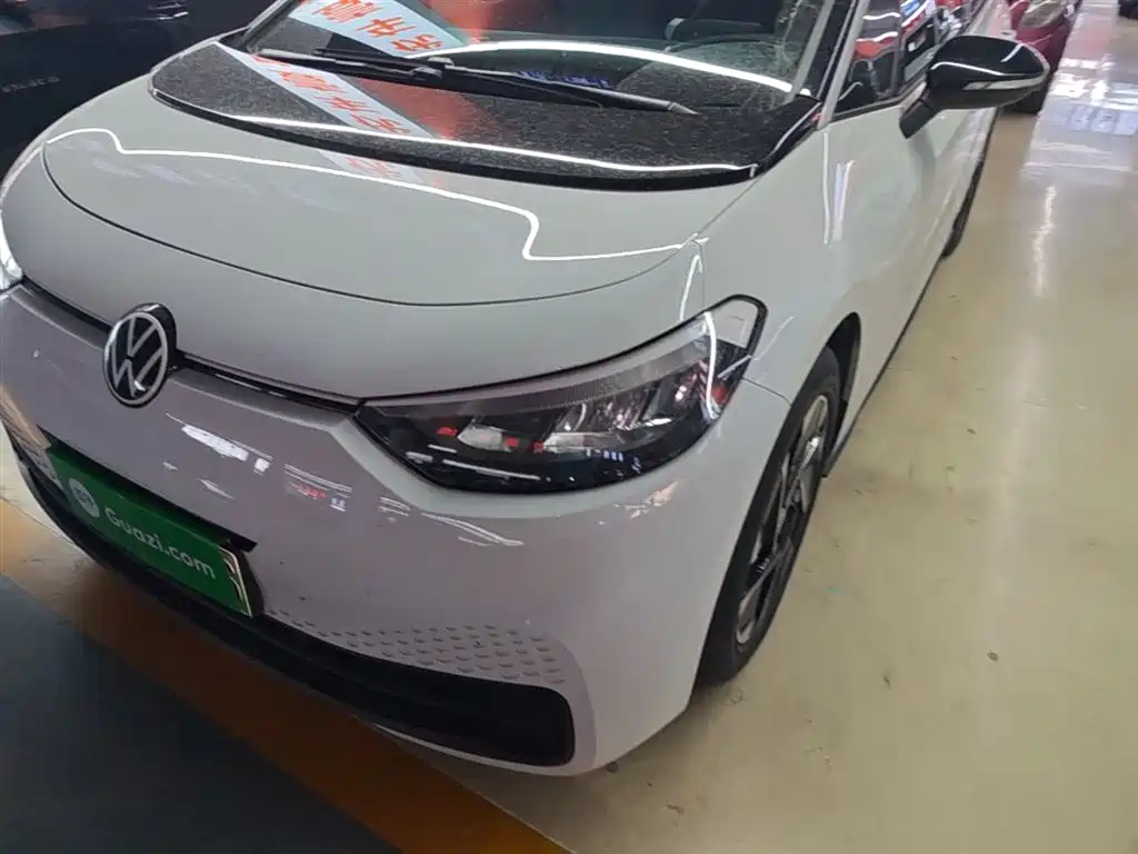 Volkswagen ID.3 2024 Pure Smart Edition фото 24