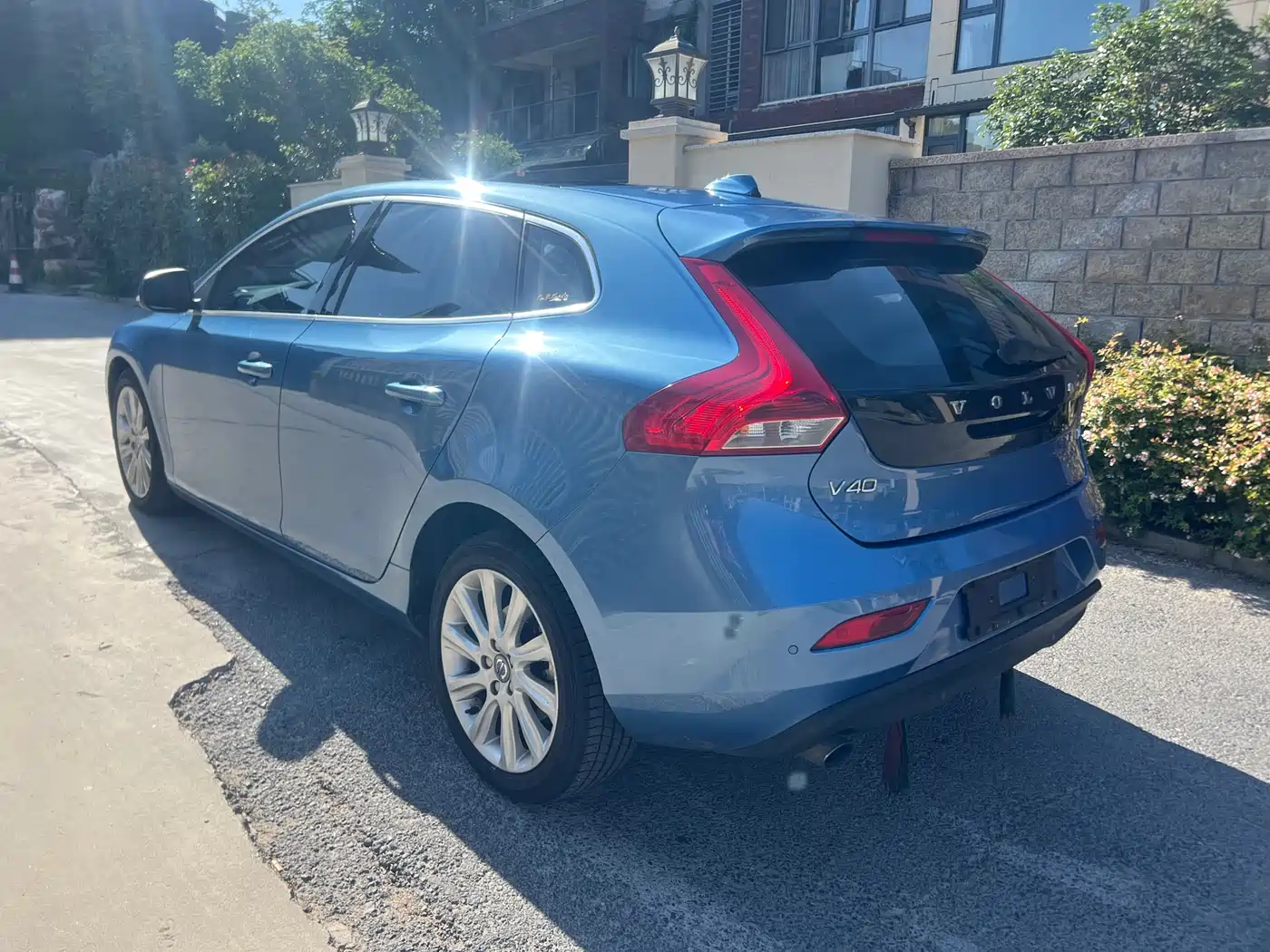 Фото 6 - Volvo V40